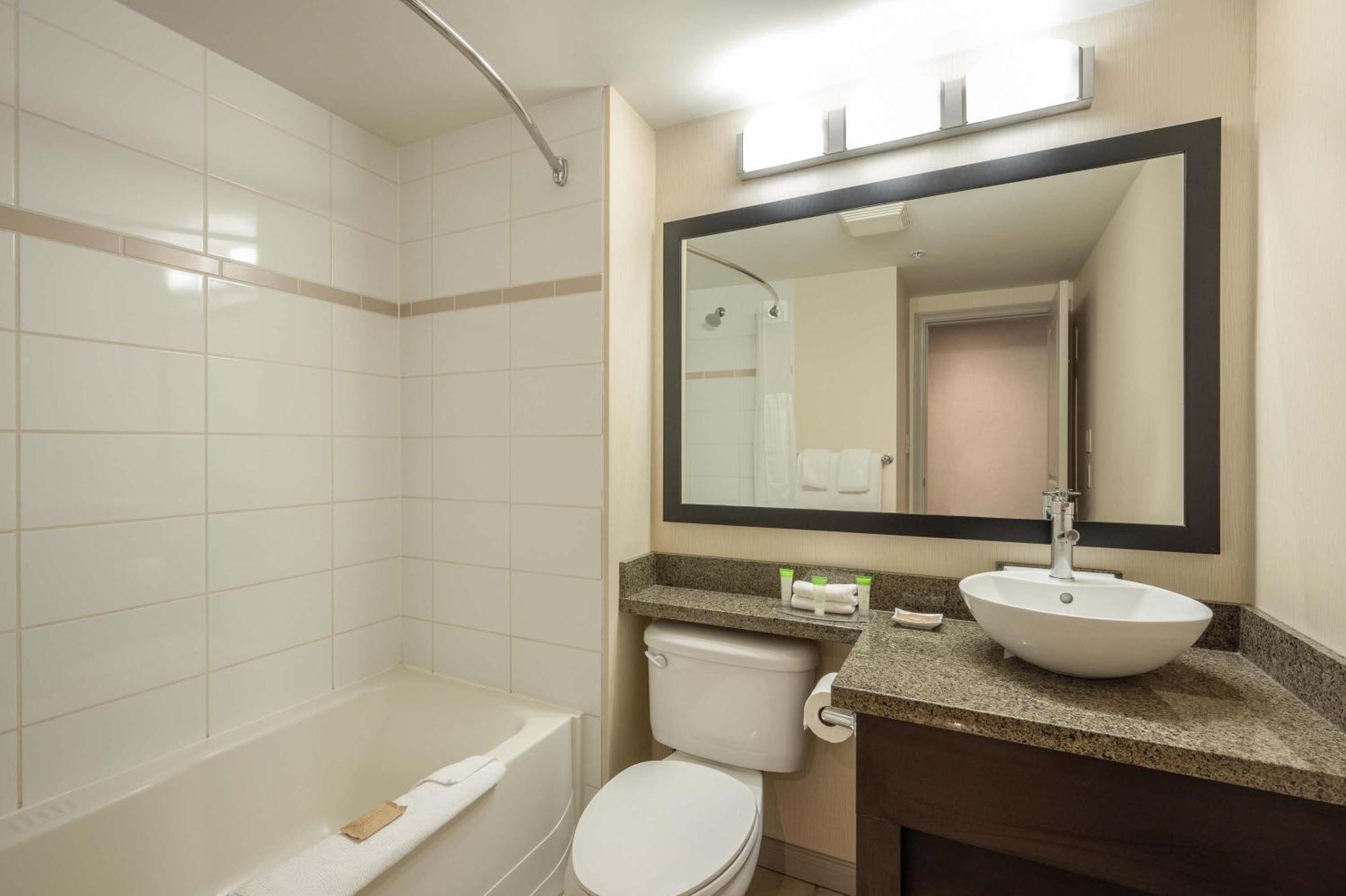 Sandman Hotel & Suites Winnipeg Airport Eksteriør bilde